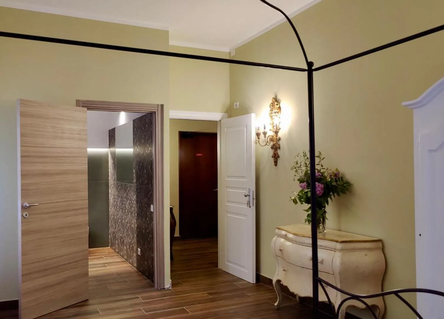 Domus Balla Tonale Verona Guest house